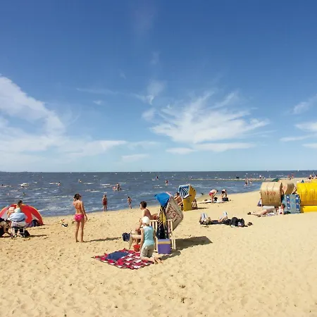Strandhochhaus F8 *